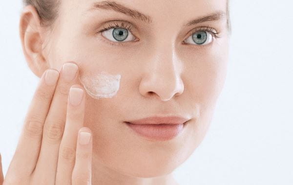 Follow This Skin Care Routine to Treat Oily Skin